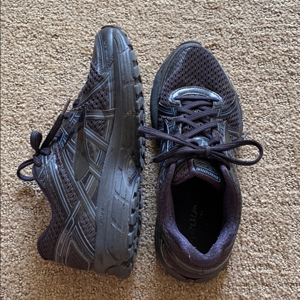 Brooks Adrenaline GTS 17